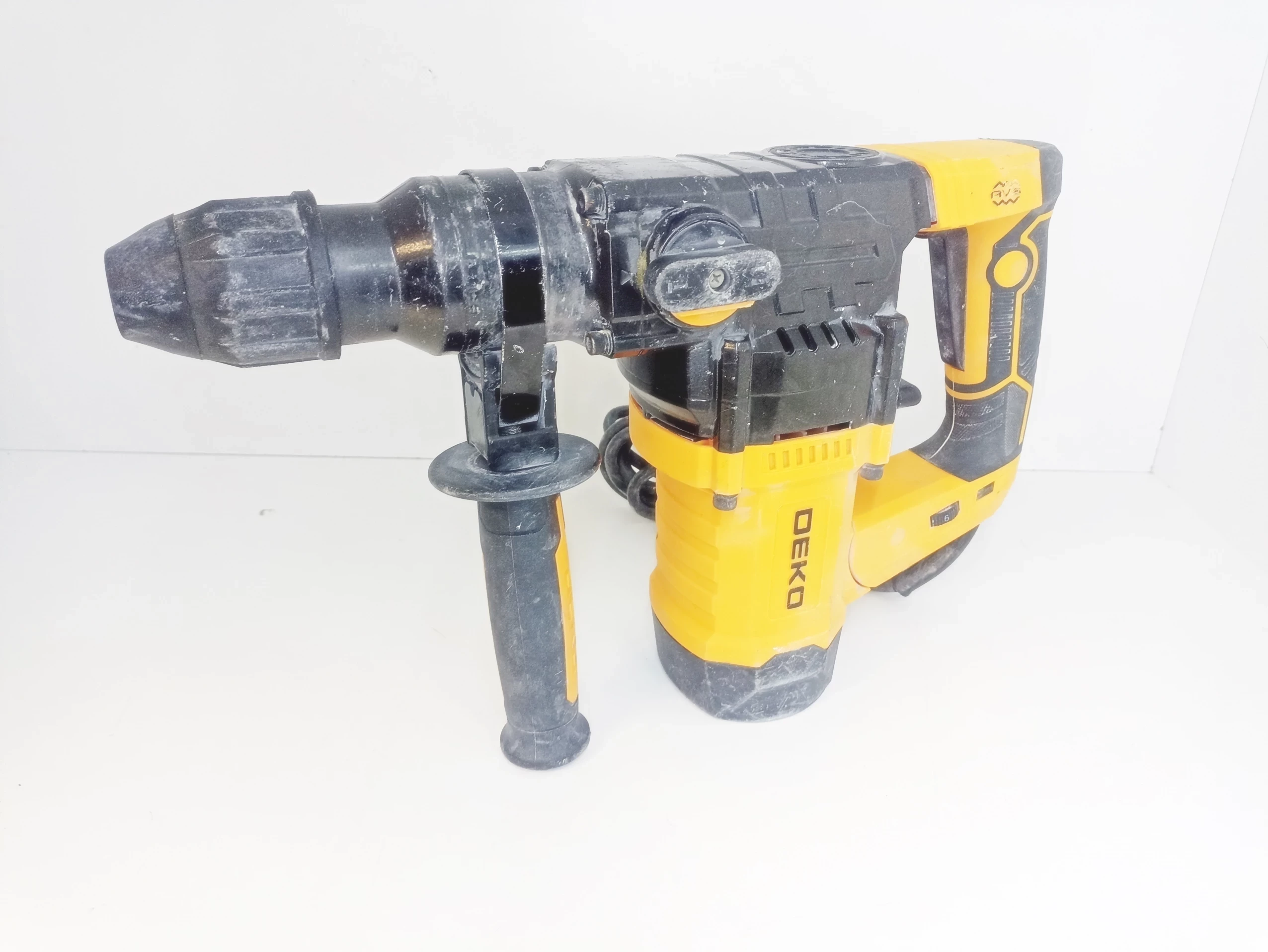 mlot-udarowy-deko-dkrh32t15-leonarda-3a-lublin