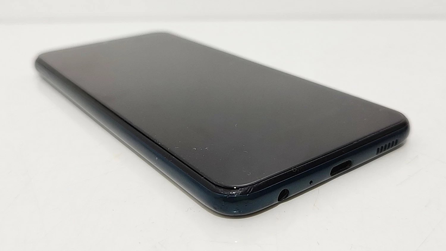 telefon-samsung-galaxy-m13-464gb-bn-przekatna-ekranu-660