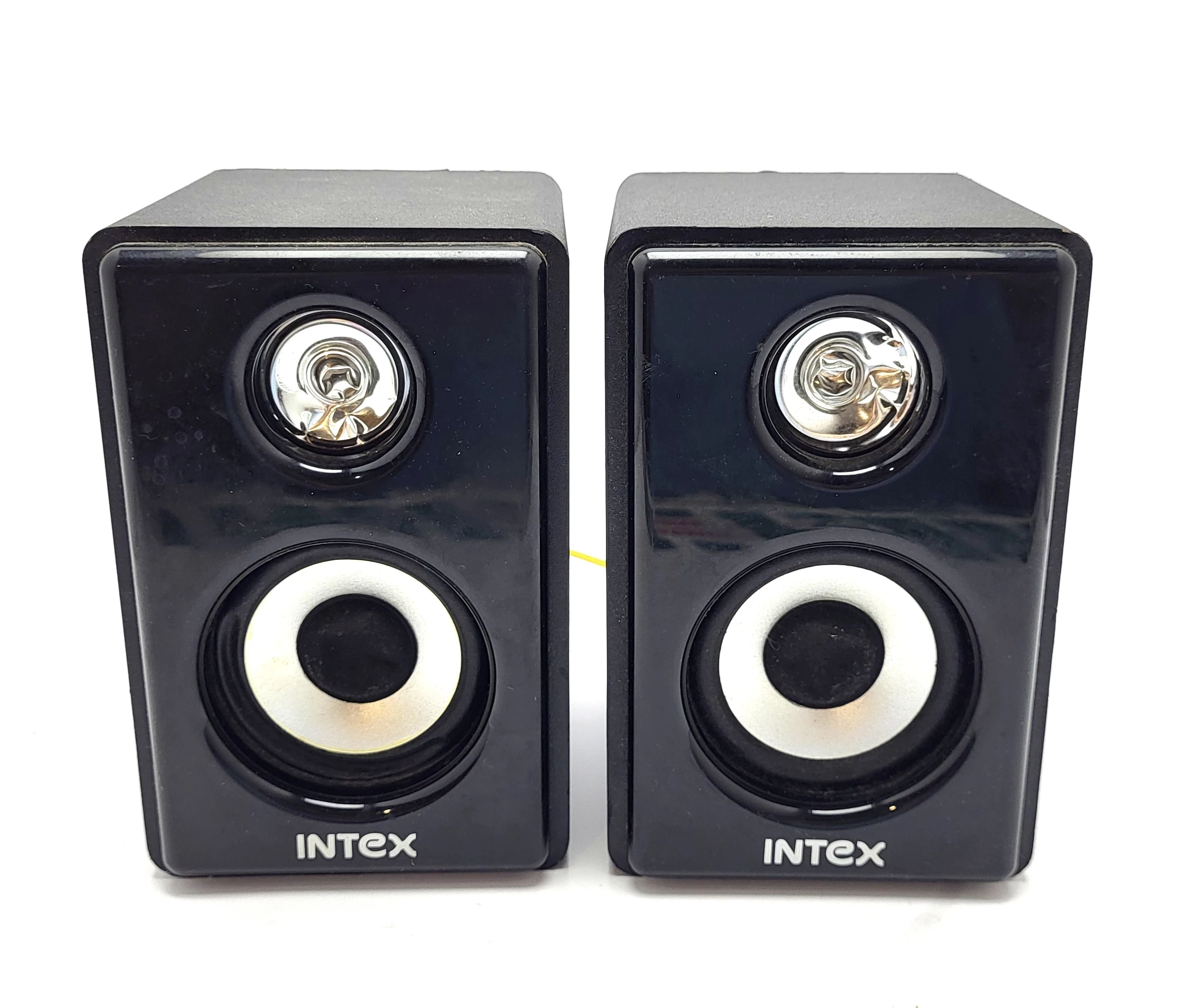 zestaw-glosnikow-intex-it-3000suf-blaster-zakres-czestotliwosci