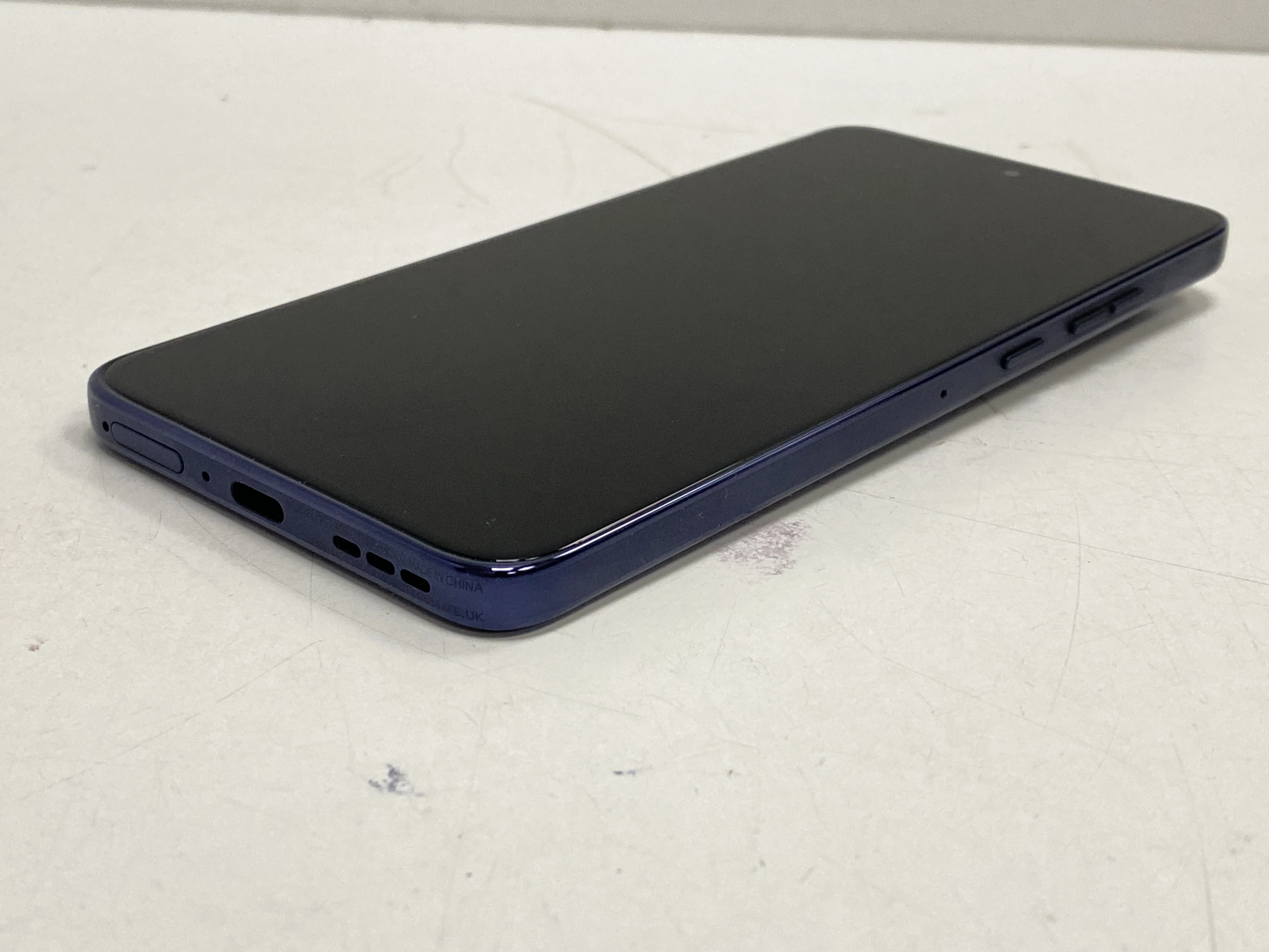 motorola-edge-50-neo-512gb12gb-pamiec-ram-202865-324301