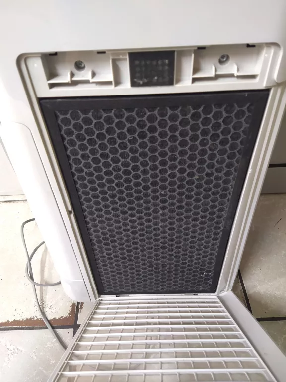 OCZYSZCZACZ POWIETRZA SHARP UA-HD40E-L