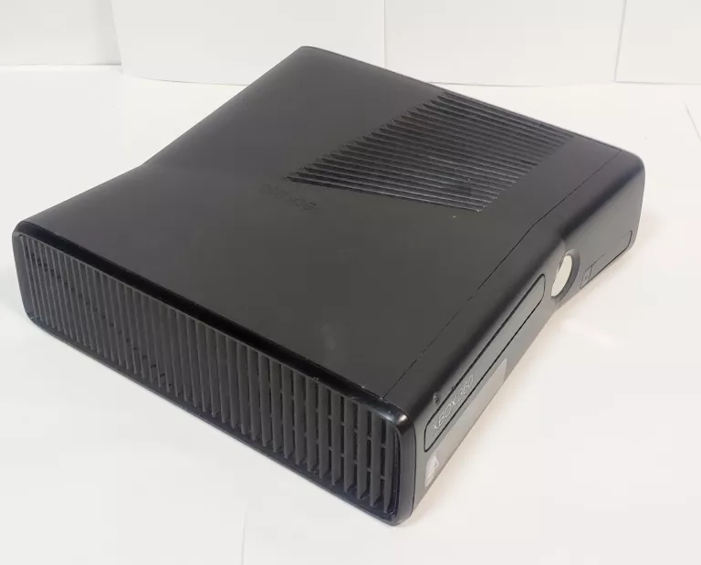KONSOLA XBOX 360 MODEL 1439 KOMPLET