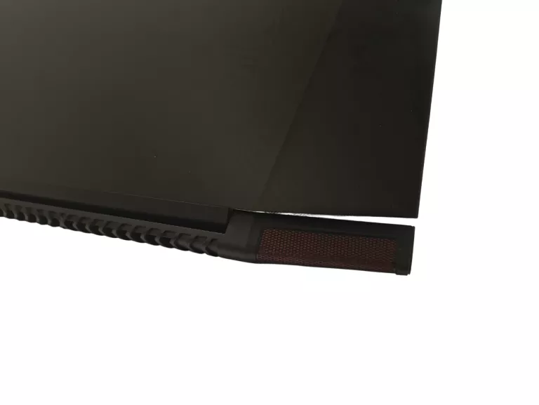 LENOVO Y700-15 I7-6700HQ 32GB GTX960 1TB