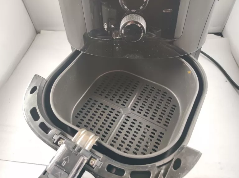 AIR FRYER FRYTKOWNICA BEZTŁUSZCZOWA PHILIPS HD9200/90 OVI MINI 1400W