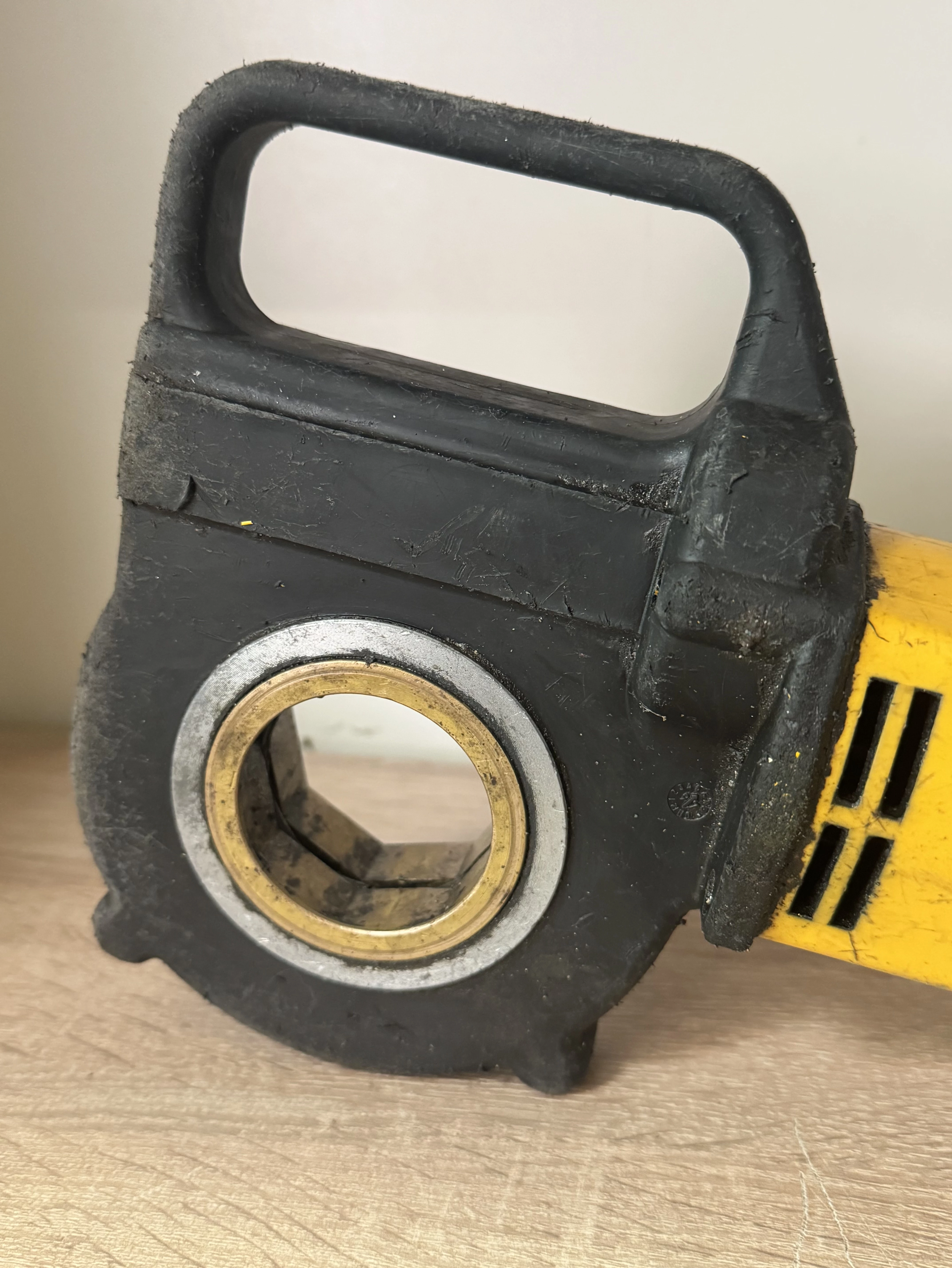 zaciskarka-sieciowa-amigo-rems-z-kompletem-szczek-i-walizka-ean-gtin-4039976088176