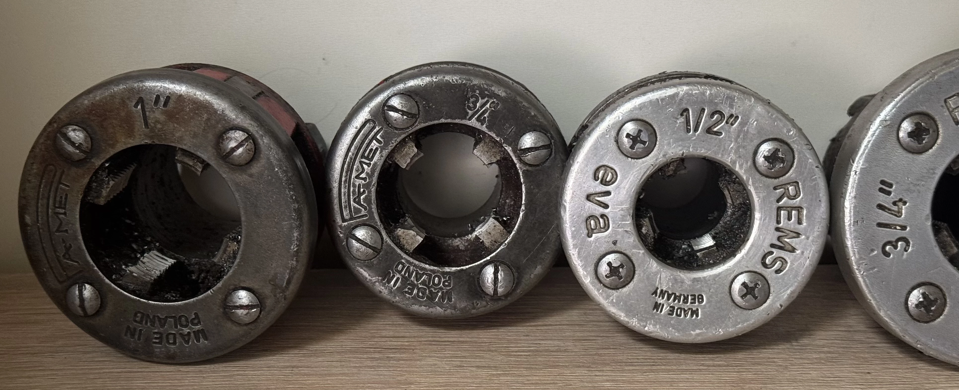 zaciskarka-sieciowa-amigo-rems-z-kompletem-szczek-i-walizka-rodzaj-223941-306577