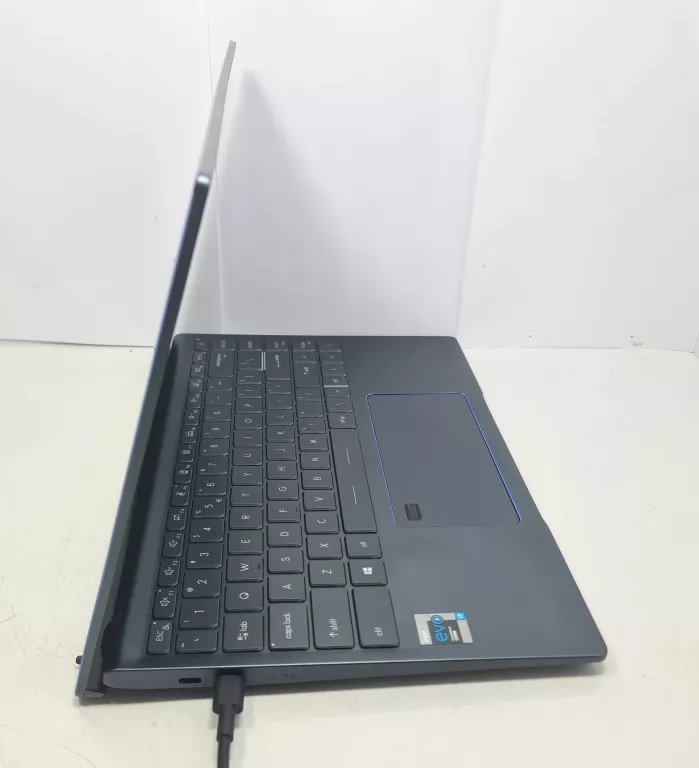 LAPTOP MSI PRESTIGE 14 " INTEL CORE I7 16 GB / 512 GB SZARY