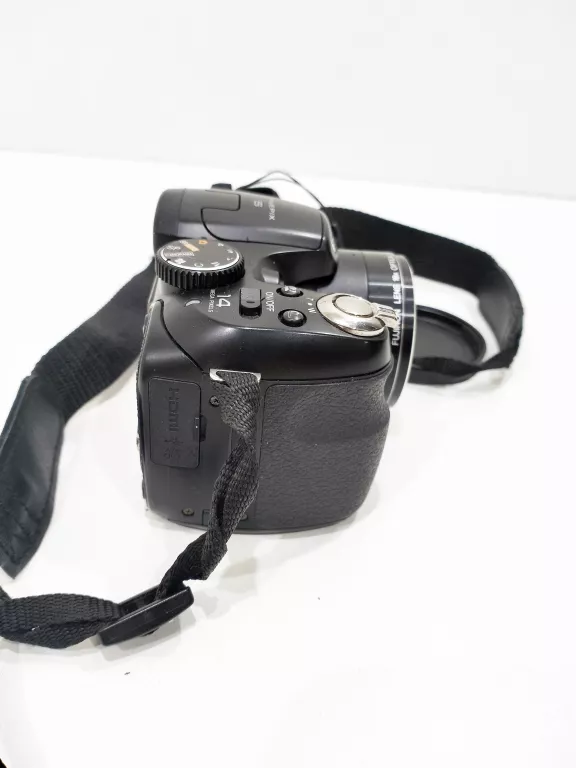 APARAT FUJIFILM FINEPIX S2995