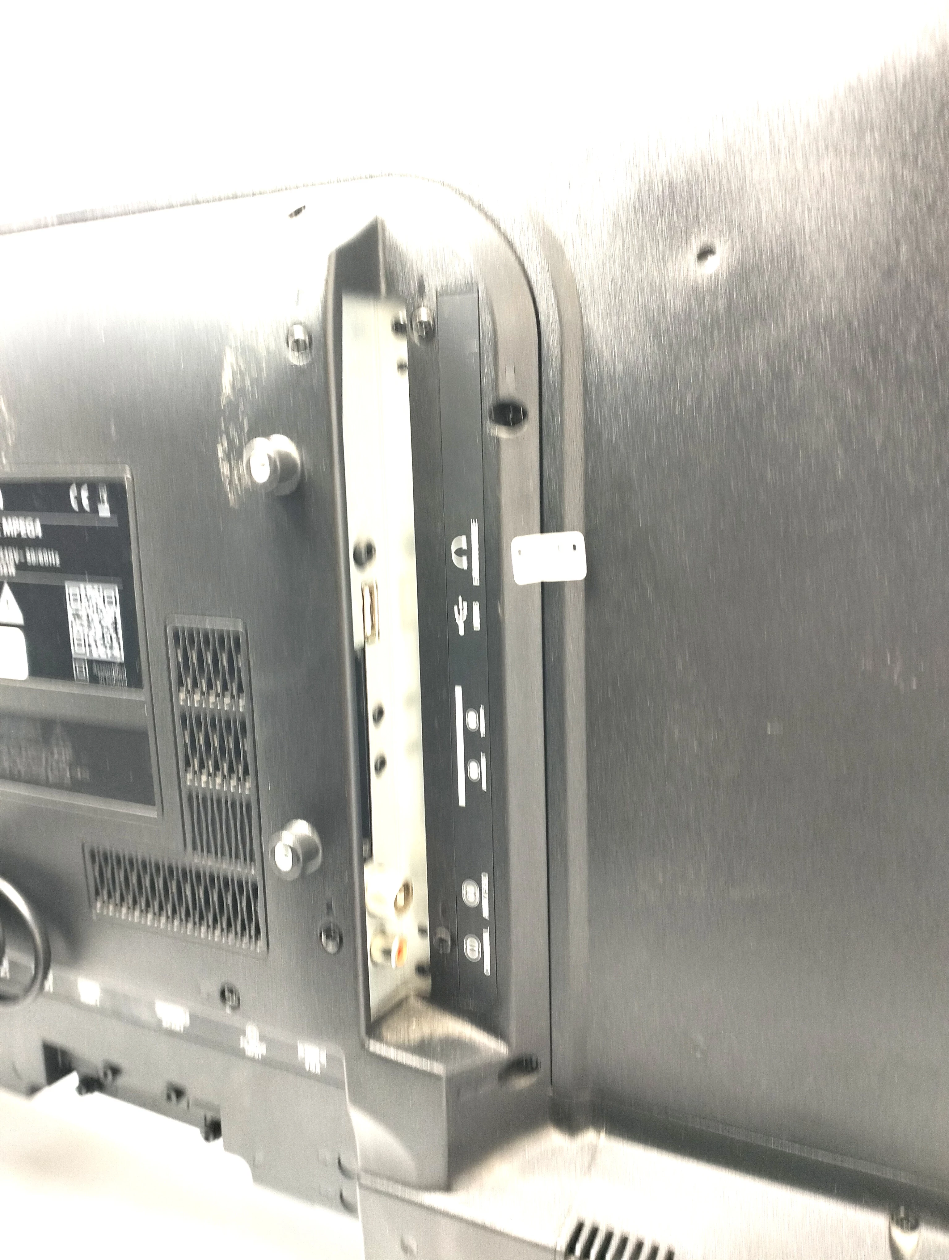 telewizor-manta-28-led2803-kod-producenta-led2801