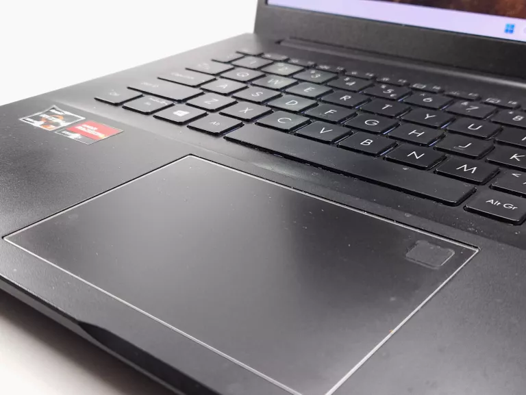 LAPTOP ASUS VIVOBOOK 15 X513UA 15,6 " RYZEN 7 5700U/ 16GB RAM/ 1TB SSD