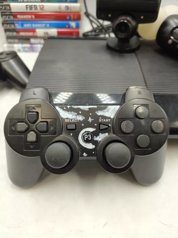 KONSOLA  SONY PLAYSTATION 3  2 KONTROLERY ZESTAW MOVE 13 GIER
