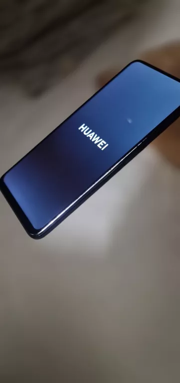 TELEFON HUAWEI P SMART PRO OPIS