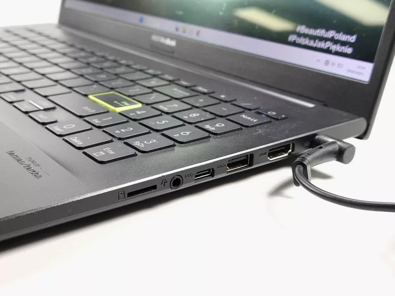 LAPTOP ASUS VIVOBOOK 15 X513UA 15,6 " RYZEN 7 5700U/ 16GB RAM/ 1TB SSD