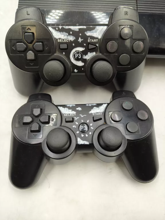 KONSOLA  SONY PLAYSTATION 3  2 KONTROLERY ZESTAW MOVE 13 GIER