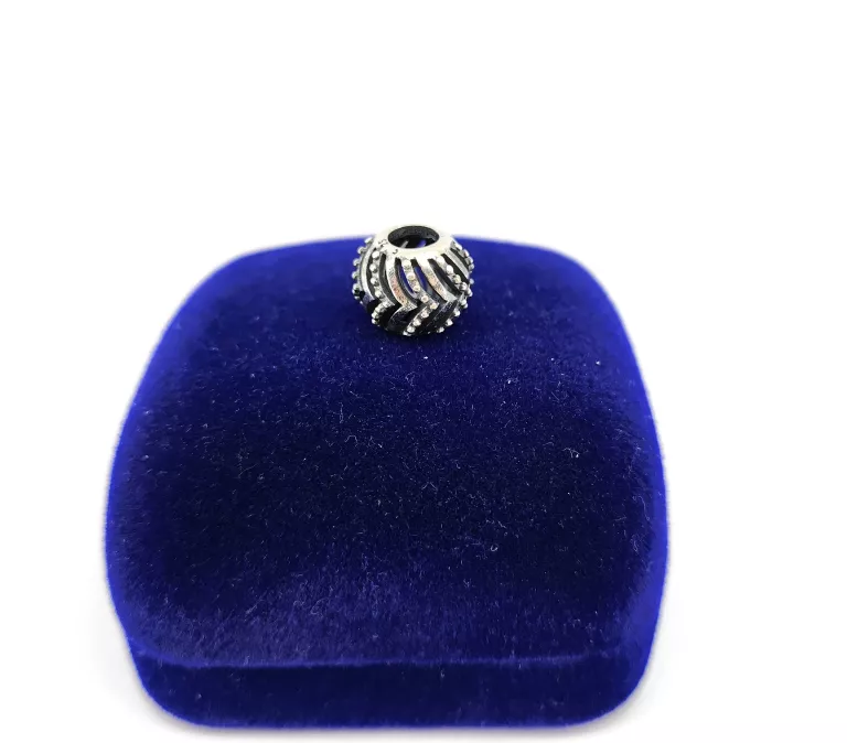 ladna-srebrna-zawieszka-charms-178g-925-stan-11323-238058