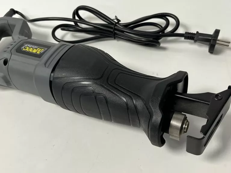 PIŁA SZABLASTA MEEC TOOLS 710W