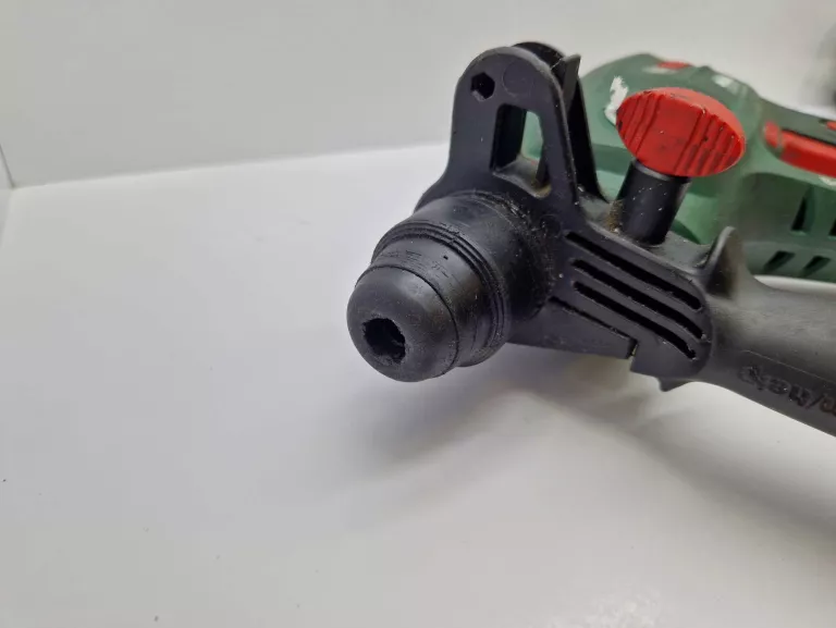 MŁOTOWIERTARKA BOSCH PBH 2100 SRE +WALIZKA