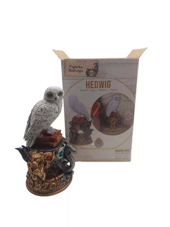 FIGURKA HARRY POTTER HEDWIGA WYS. 22 CM