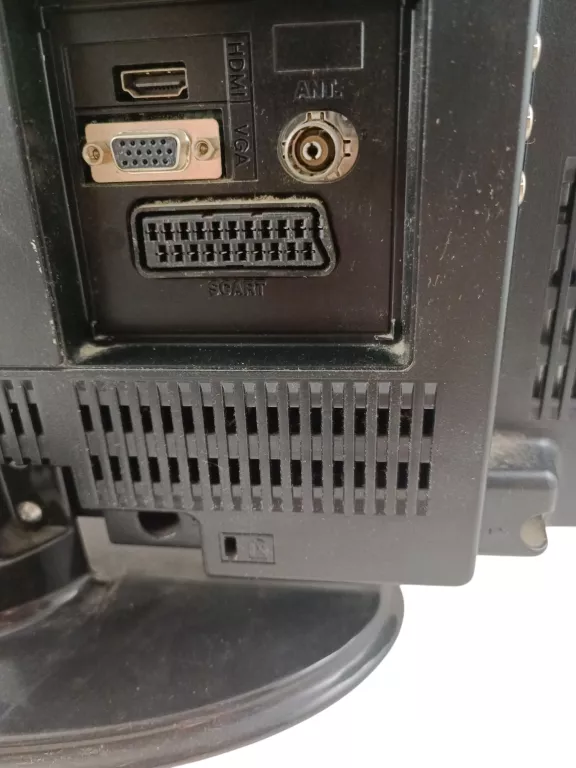 MONITOR Z FUNKCJĄ TV ALBA LCD 19880 HDF PILOT