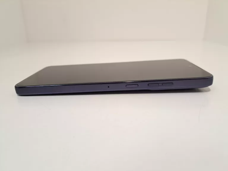 TELEFON MOTOROLA EDGE 50 NEO 12 GB / 512 GB 5G (PLAY)