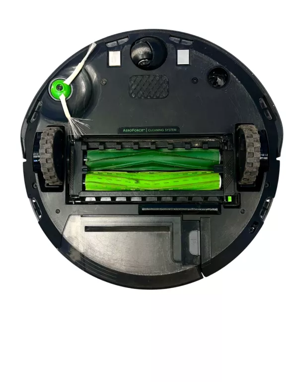 ROBOT SPRZĄTAJĄCY ROOMBA J7 / STACJA ŁADUJĄCA