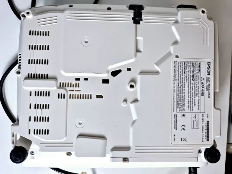 ZADBANY PROJEKTOR EPSON EH-TW5100