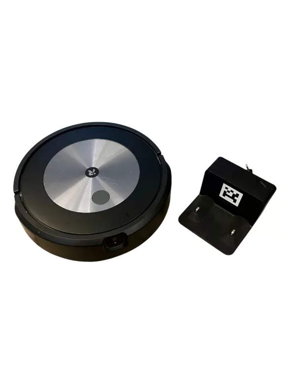 ROBOT SPRZĄTAJĄCY ROOMBA J7 / STACJA ŁADUJĄCA