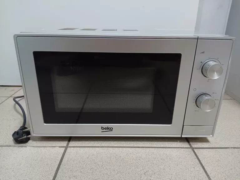 KUCHENKA MIKROFALOWA BEKO MGC20100S