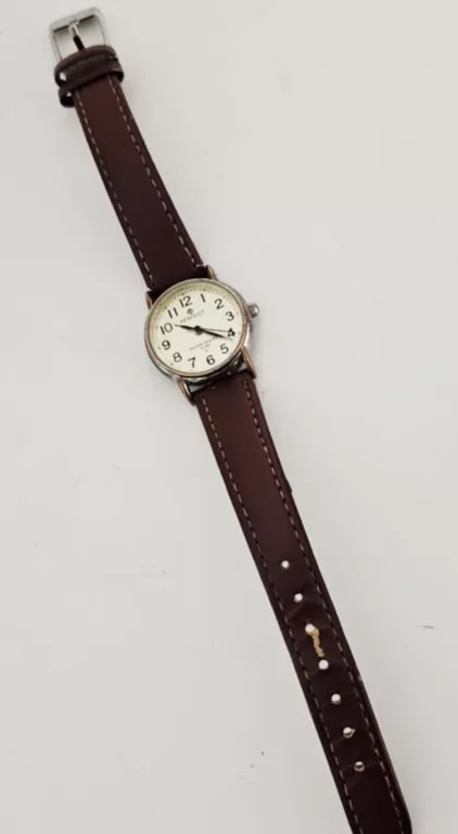 ZEGAREK PERFECT 043