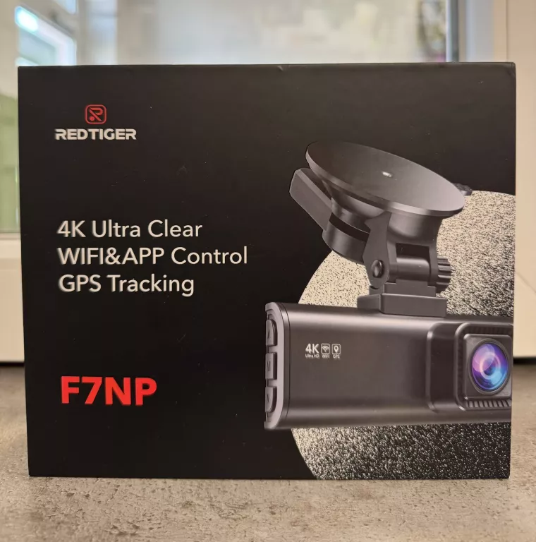 F7N PLUS REDTIGER SAMOCHODOWA KAMERA NA DESKĘ ROZDZIELCZĄ 4K F7NP Z GPS