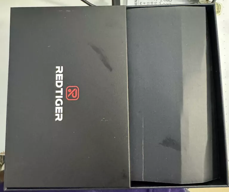 F7N PLUS REDTIGER SAMOCHODOWA KAMERA NA DESKĘ ROZDZIELCZĄ 4K F7NP Z GPS