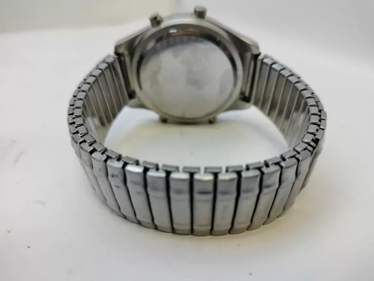 ZEGAREK OMAX