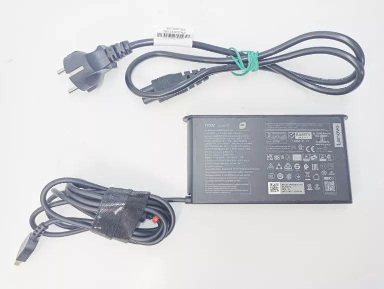 LAPTOP IBM, LENOVO LOQ 15IAX9I 15,6 " INTEL CORE I5 16 GB / 512 GB