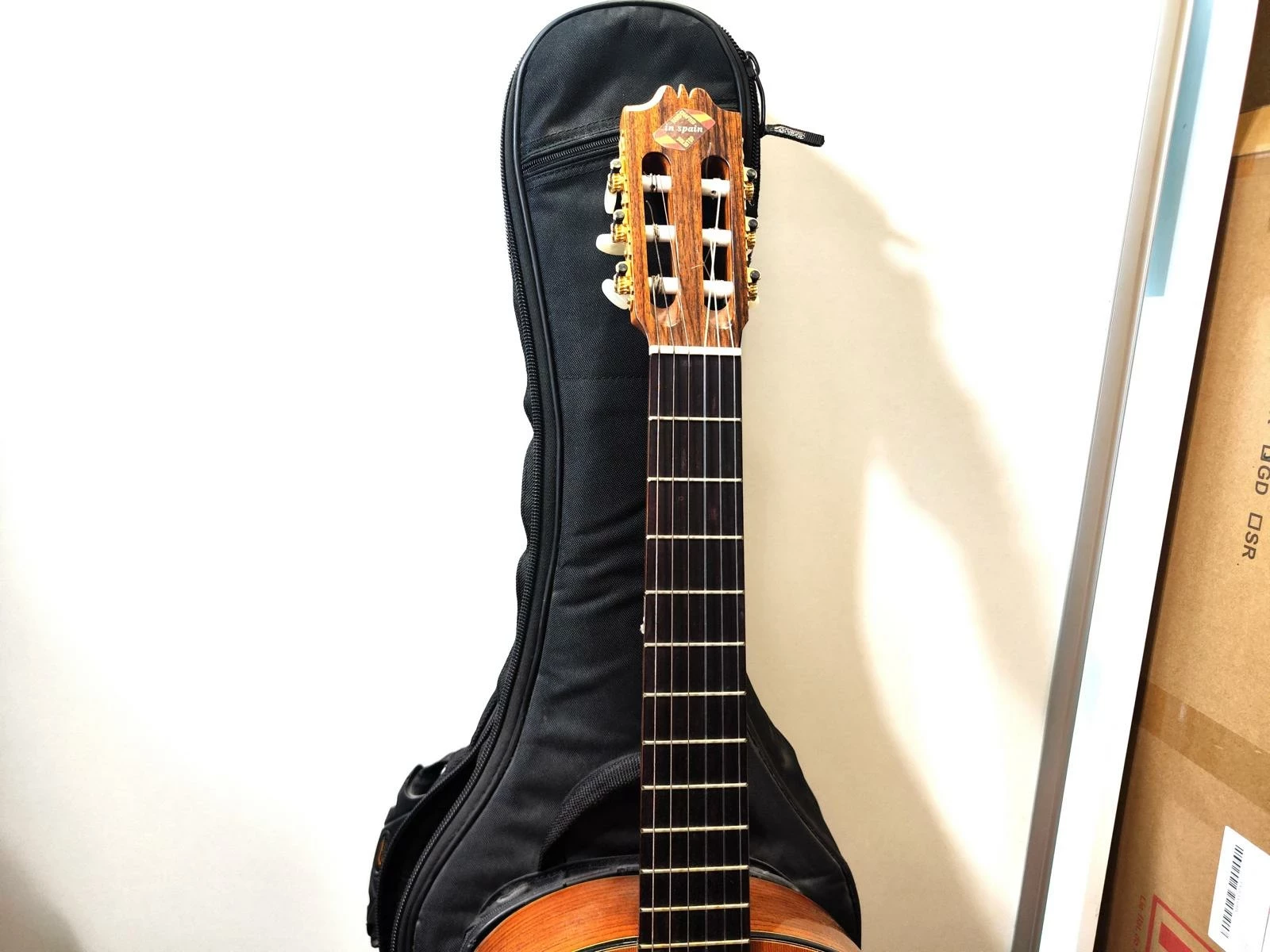 gitara-artesania-admira-virtuoso-e-przetwornik-ean-gtin-8435732402310