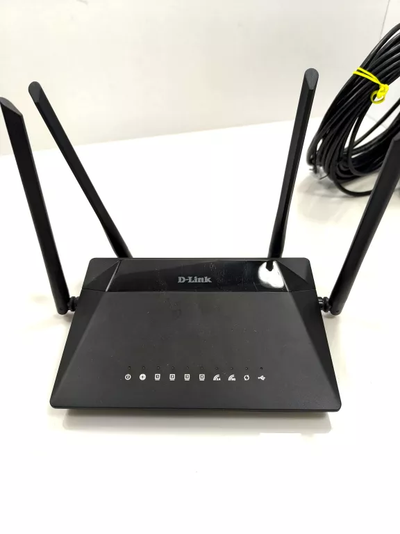 router-4g-lte-z-antena-zewnetrzna-d-link-dwp-812kt-stan-11323-2