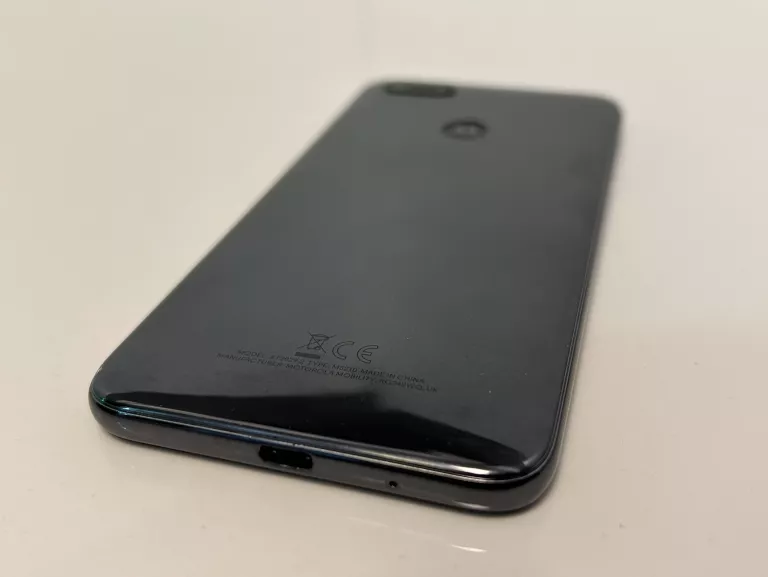 TELEFON MOTOROLA MOTO E6 PLAY 2GB/32GB