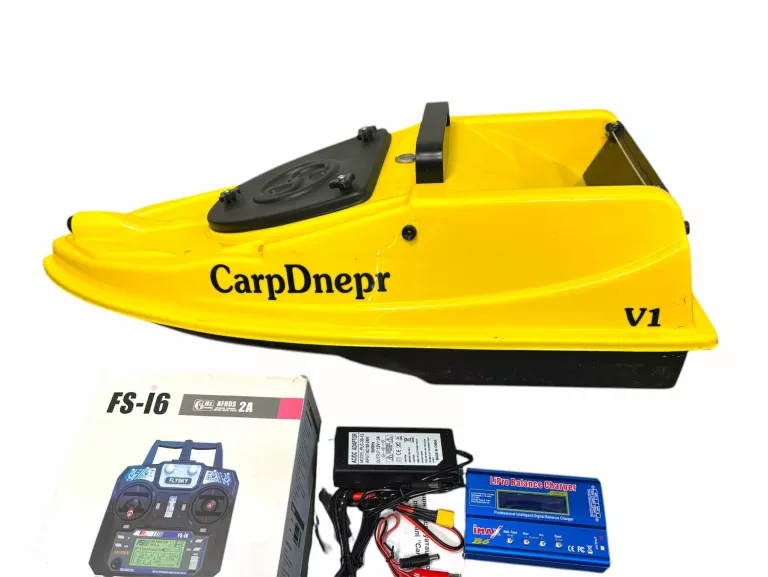 ŁÓDKA ZANĘTOWA CARP DNEPR KOMPLET