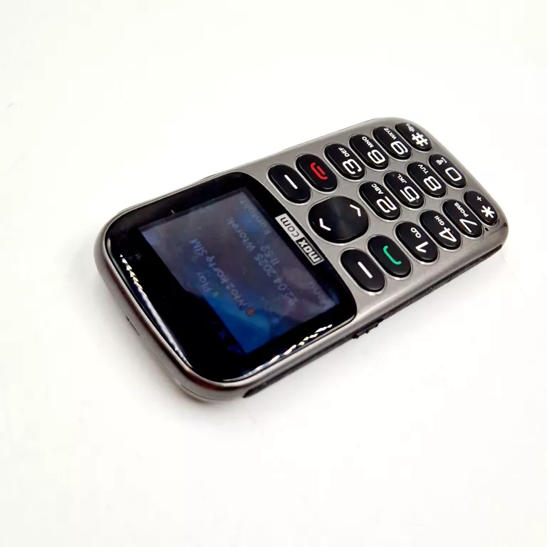 TELEFON MAXCOM MM471 BEZ SIM LOCKA