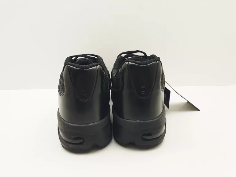 BUTY MĘSKIE NEW YORKER BLACK SQUAD ROZMIAR 42