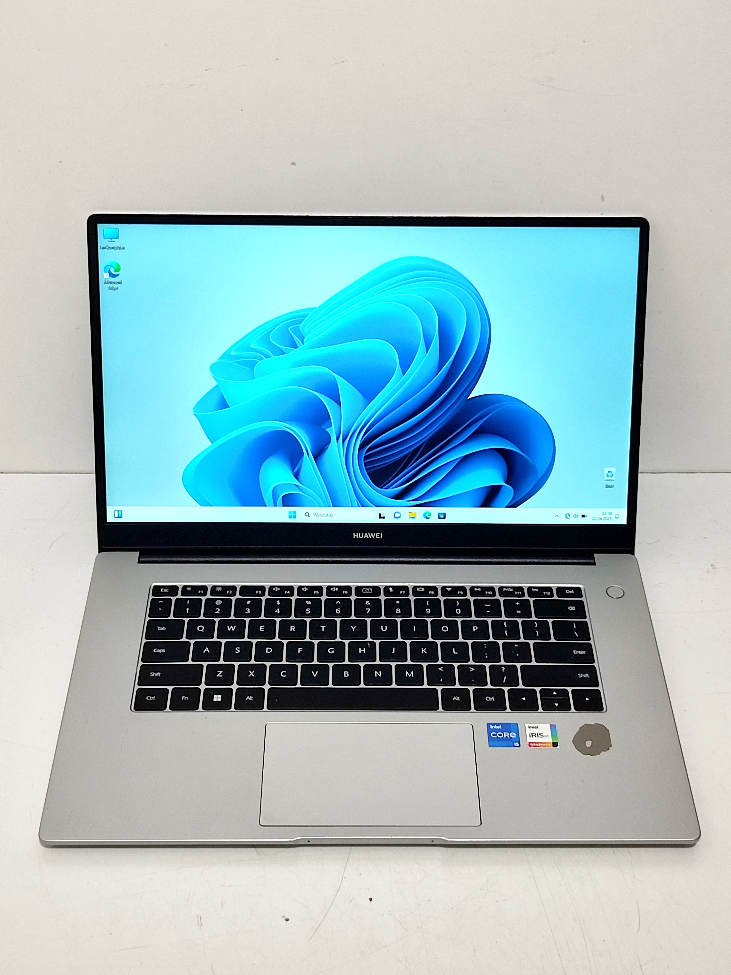 laptop-huawei-matebook-d-15-2021-156-i5-8-gb-512-gb-srebrny-zasilac-przekatna-ekranu-156