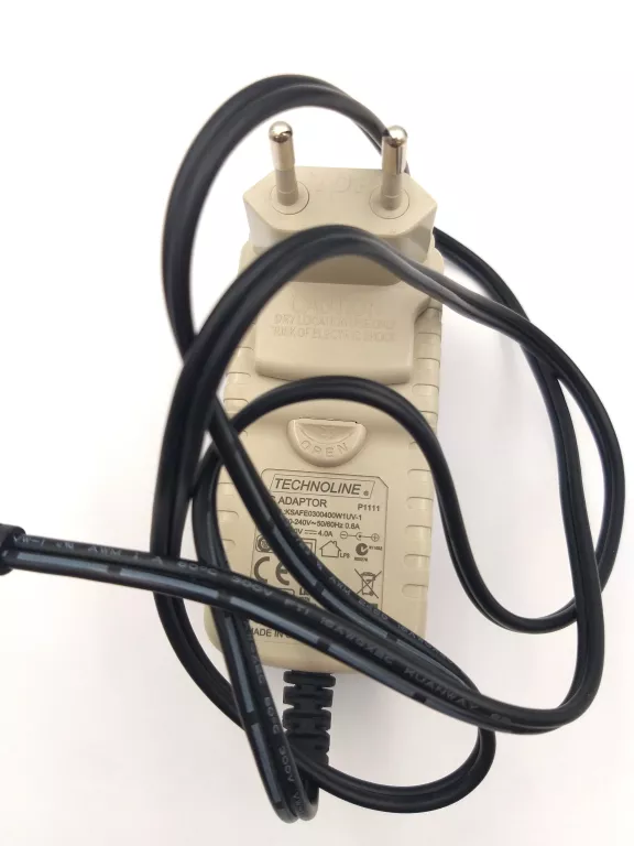 ŁADOWARKA TECHNOLINE BC-1000 4 AA, AAA