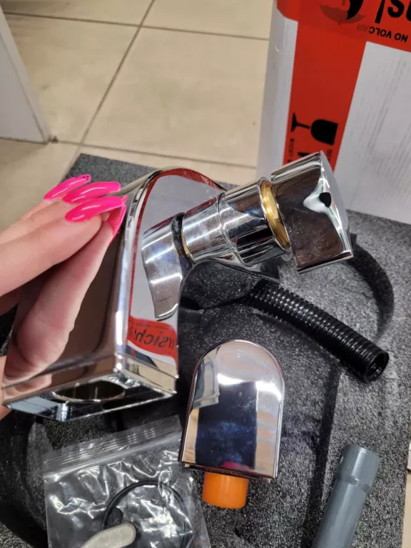 wydajna-bateria-umywalkowa-nt7060-z-wyciaganym-prysznicem-kod-producenta-ina-spo-50228232-cc-mc-23579437