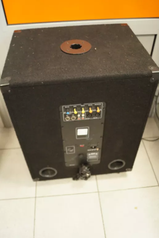 SUBWOOFER AKTYWNY IBIZA SOUND SUB-15A 800W CZARNY