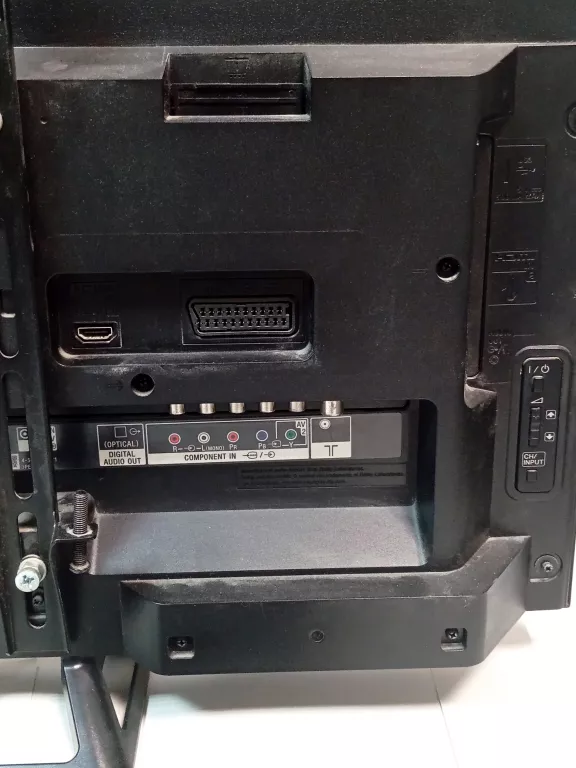 TELEWIZOR SONY KDL-32R400C