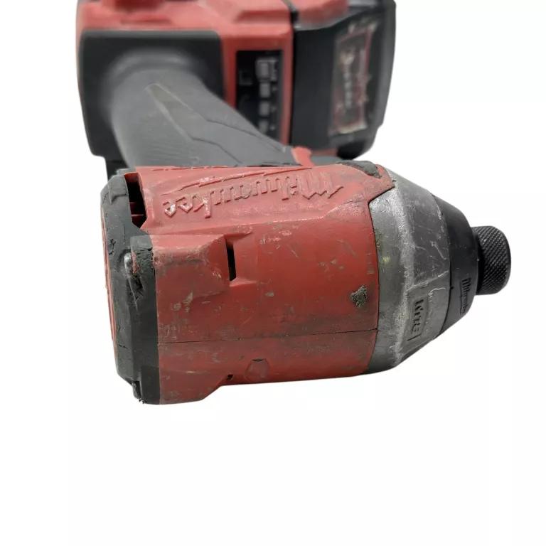 ZAKRĘTARKA MILWAUKEE M18 FID 2 + BATERIA 8AH + ŁADOWARKA