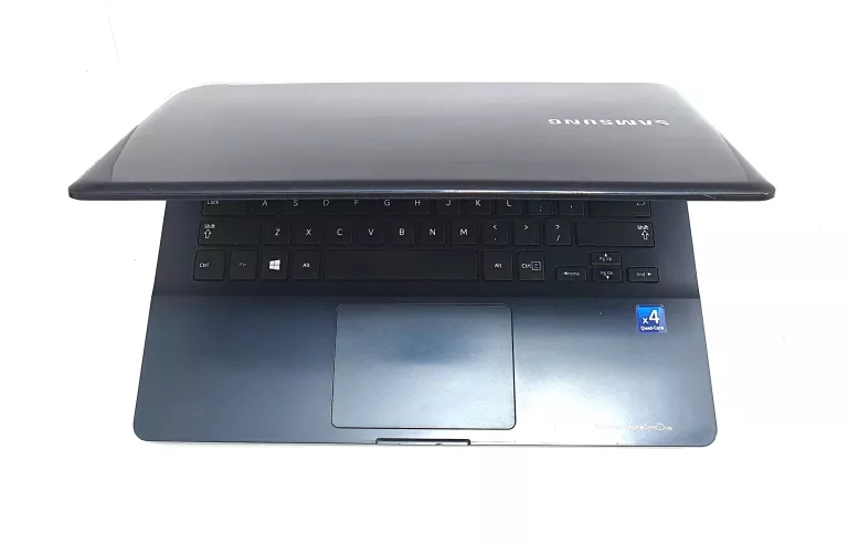 LAPTOP SAMSUNG 905S - 4GB RAM - DYSK 120GB - WIN 10 PRO