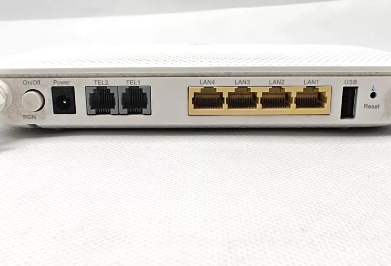 ROUTER HUAWEI ECHOLIFE EG8245W5-6T