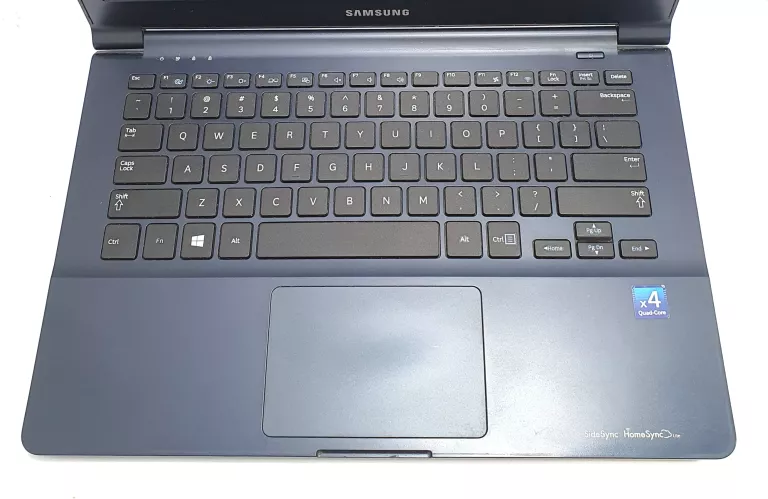 LAPTOP SAMSUNG 905S - 4GB RAM - DYSK 120GB - WIN 10 PRO