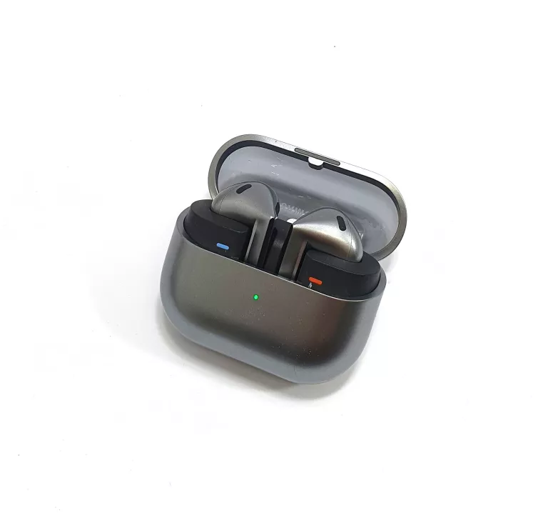 SŁUCHAWKI BEZPRZEWODOWE DOUSZNE SAMSUNG GALAXY BUDS3