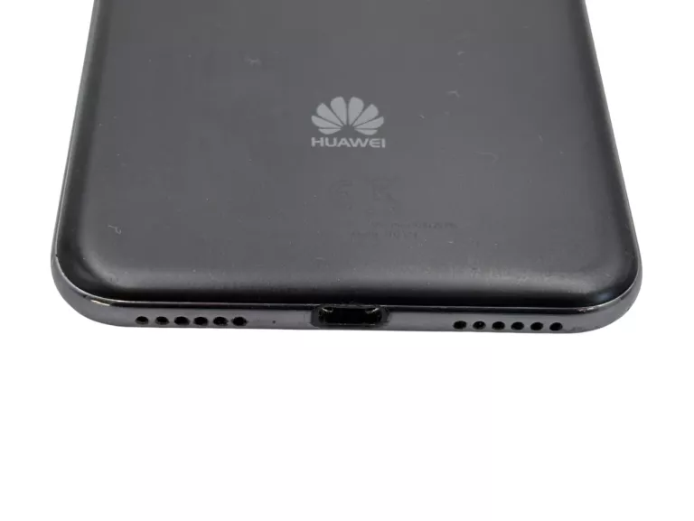 TELEFON HUAWEI Y6 2018 2/16GB 5.7" 3000 MAH 13MPX